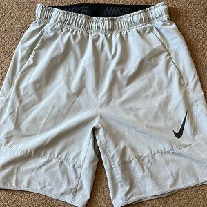 Men’s Nike athletic shorts!